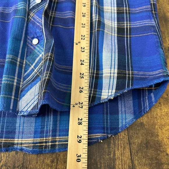 Vintage wrangler western pearl snap shirt size 16.5-35 blue long sleeve XL tail - Picture 6 of 7